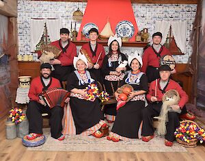 Aan de Volendamse haven Arrangement